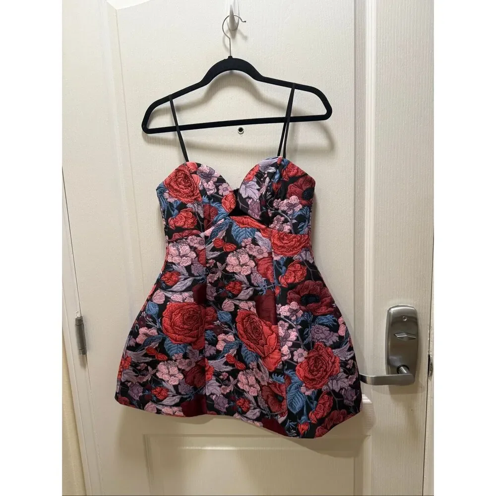 Elliatt Delphine Tulip Mini Dress in Pink & Black Floral Cocktail size S NWT - Picture 4 of 6
